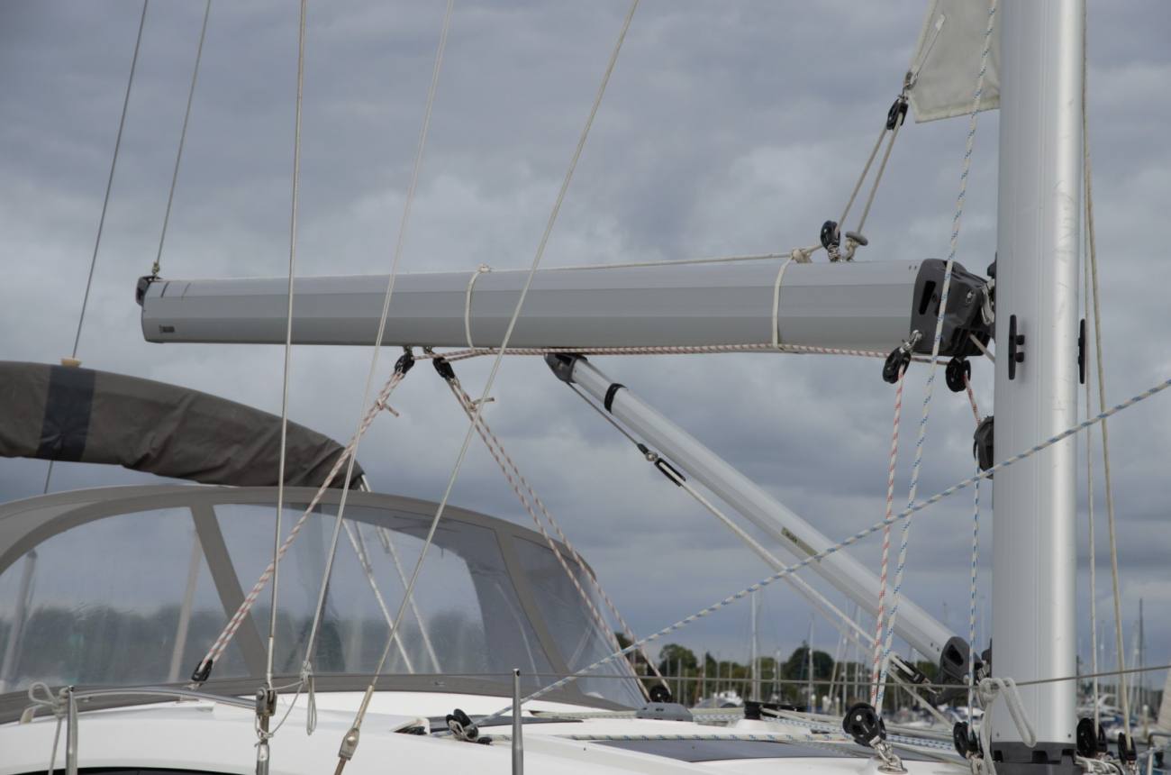 2020 Bavaria Vision 42 image 16