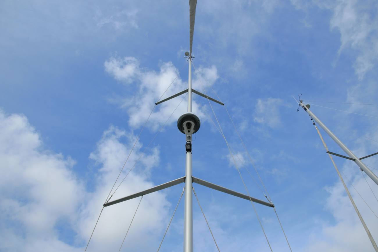 2020 Bavaria Vision 42 image 21