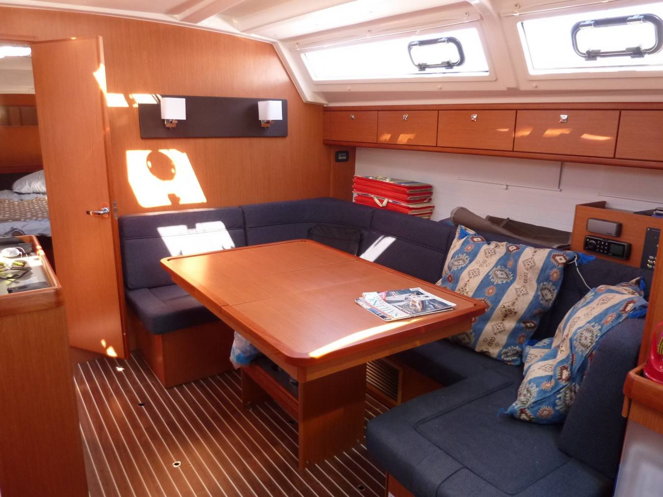 2015 Bavaria Cruiser 46 image 5