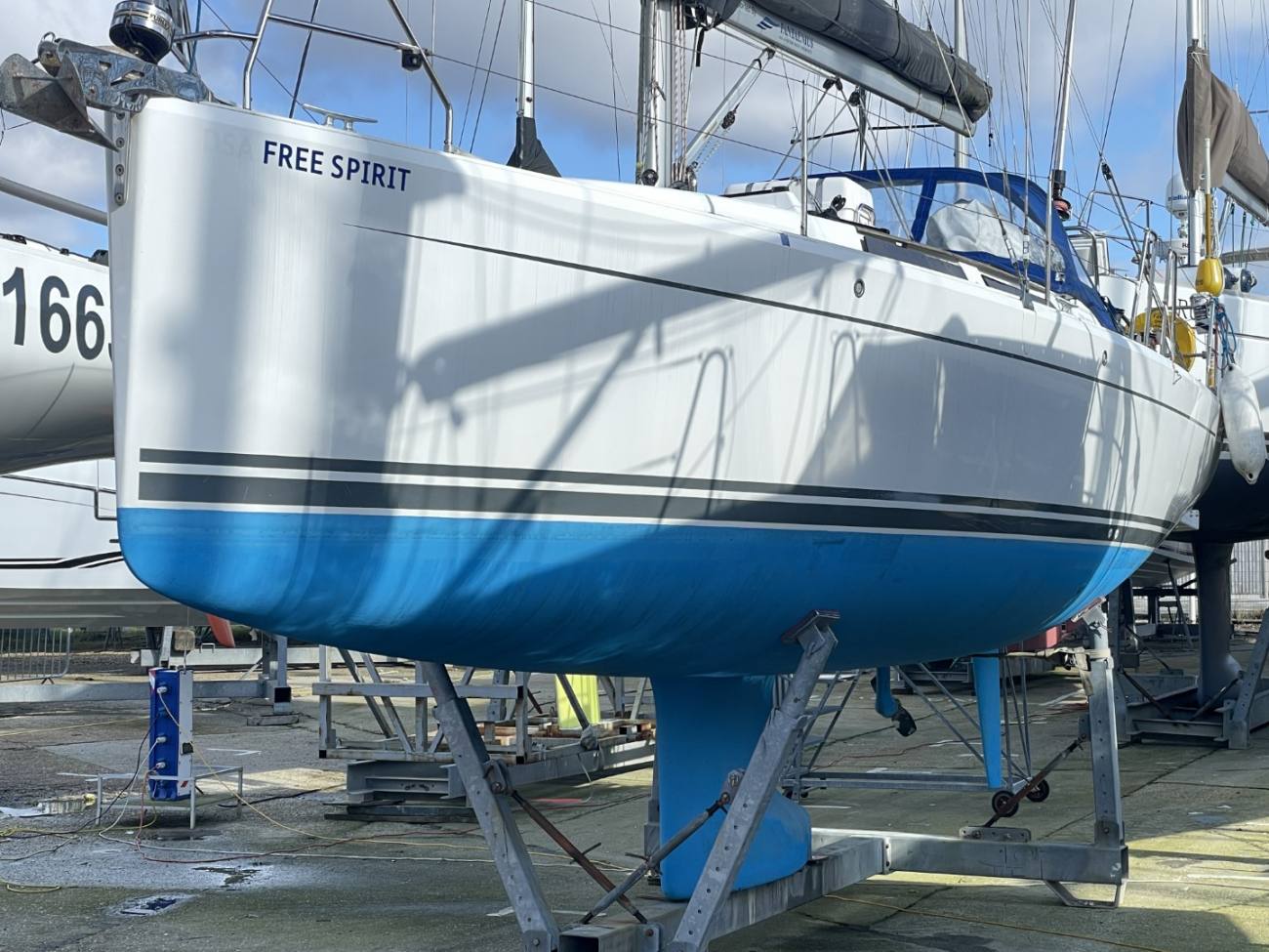 2015 Hanse 345 image 13