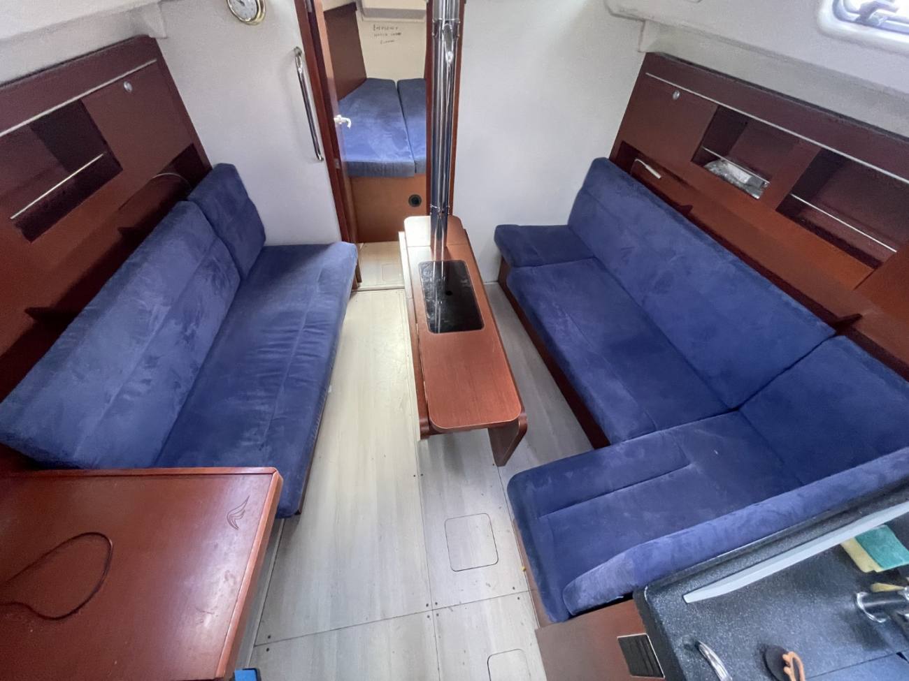 2015 Hanse 345 image 22