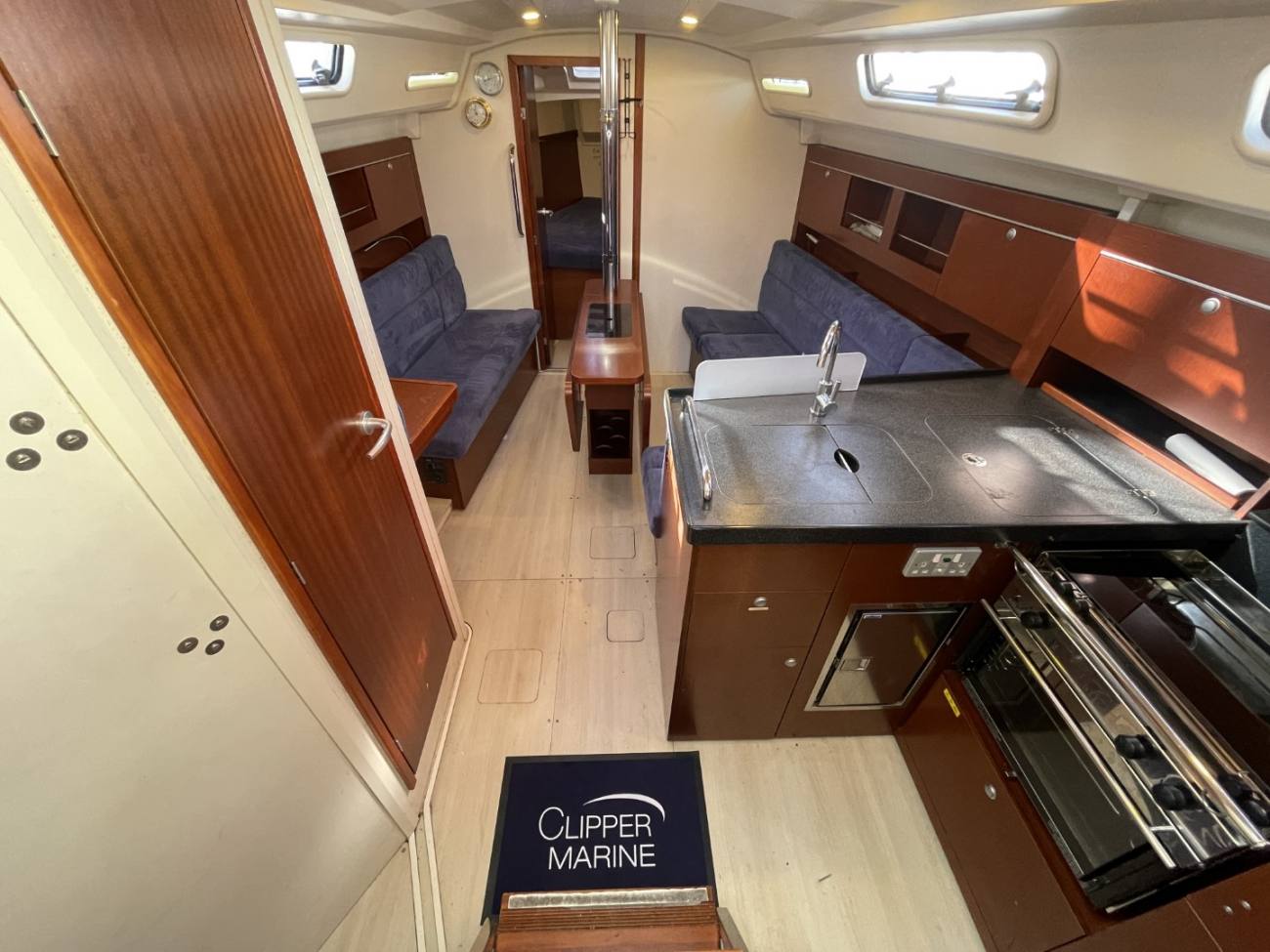 2015 Hanse 345 image 20