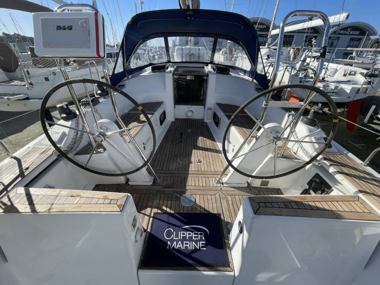 2015 Hanse 345 image 19