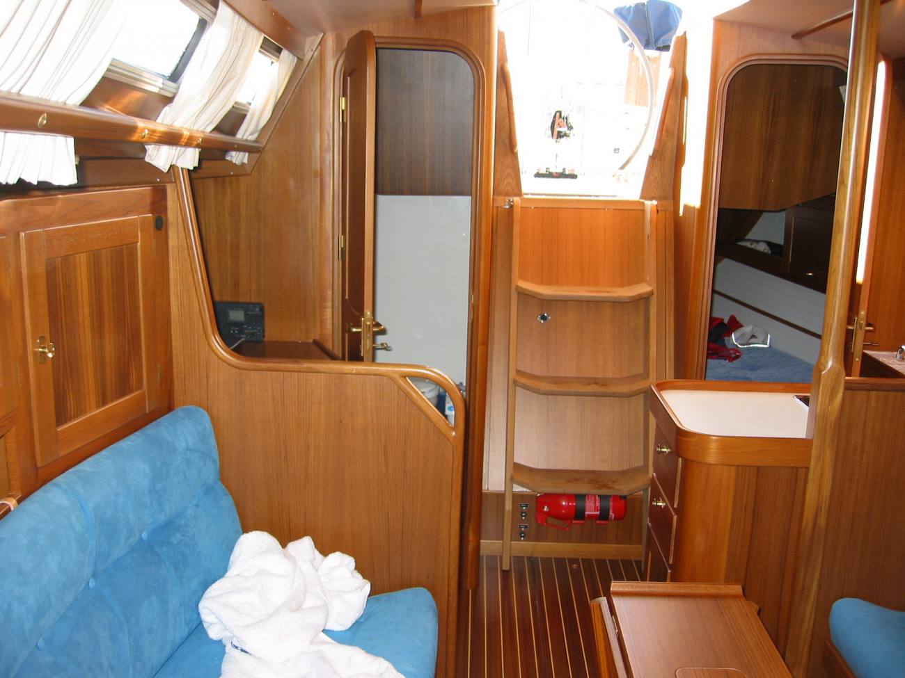 2004 Faurby 363 Deluxe image 8