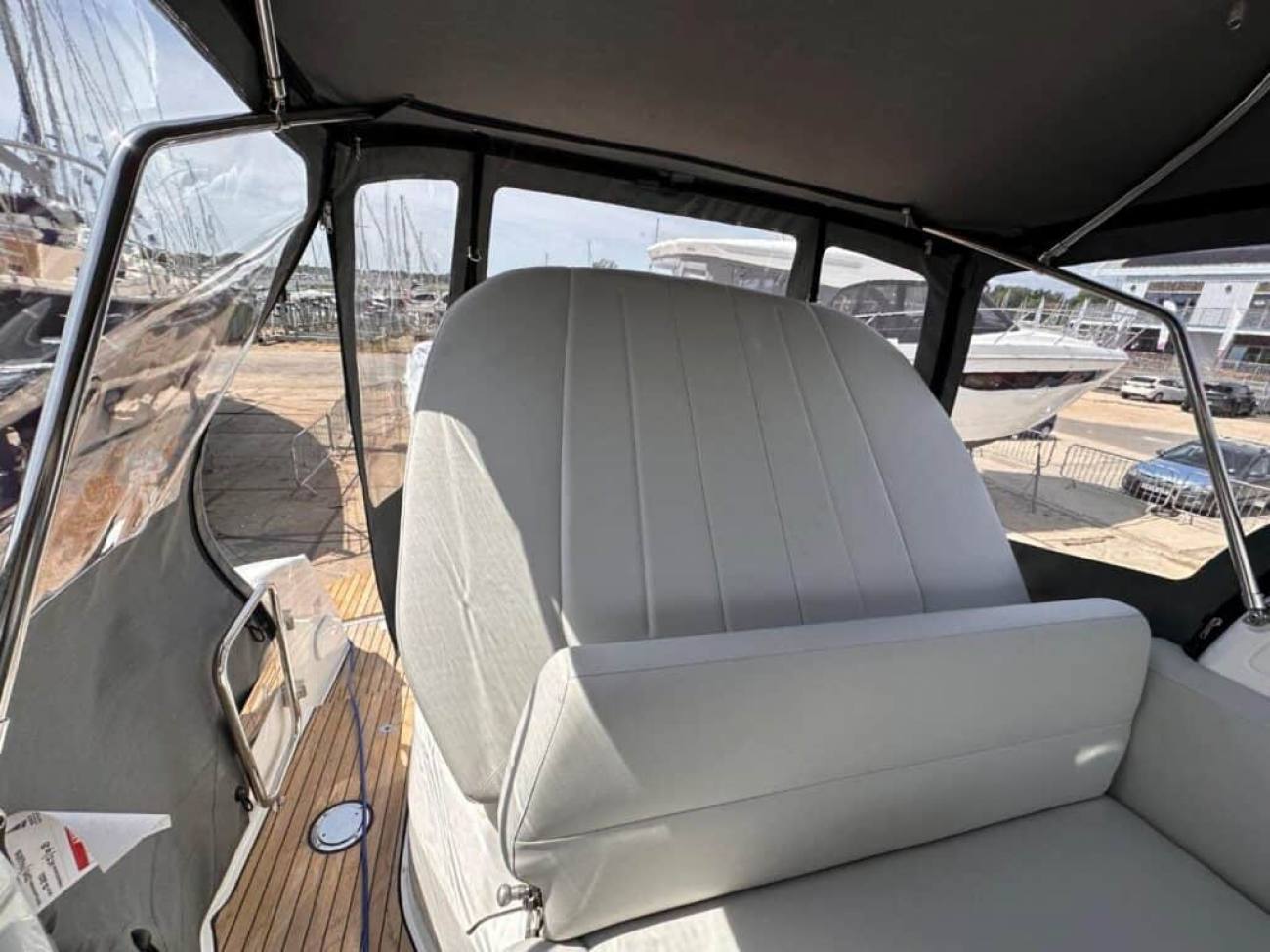 2021 Bavaria S29 image 20