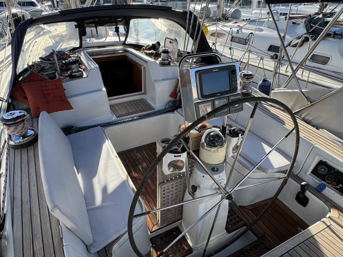 2000 Grand Soleil 46.3 image 15