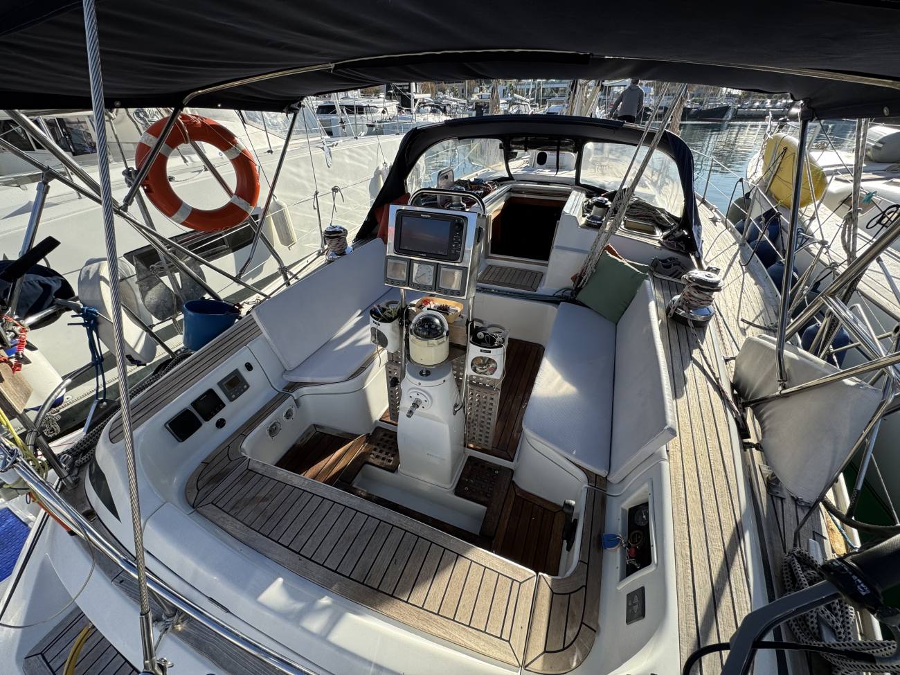 2000 Grand Soleil 46.3 image 16