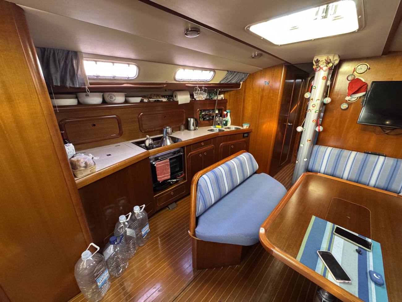 2000 Grand Soleil 46.3 image 27