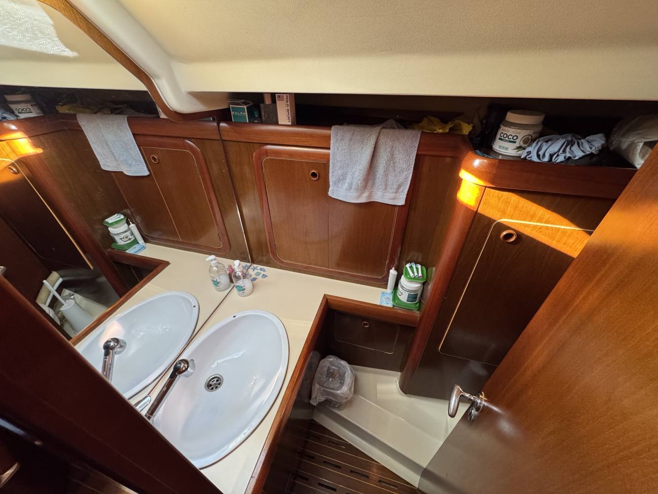 2000 Grand Soleil 46.3 image 33