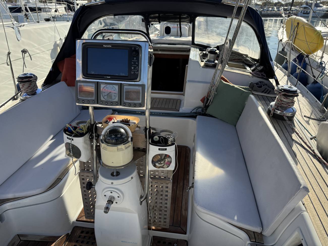 2000 Grand Soleil 46.3 image 17