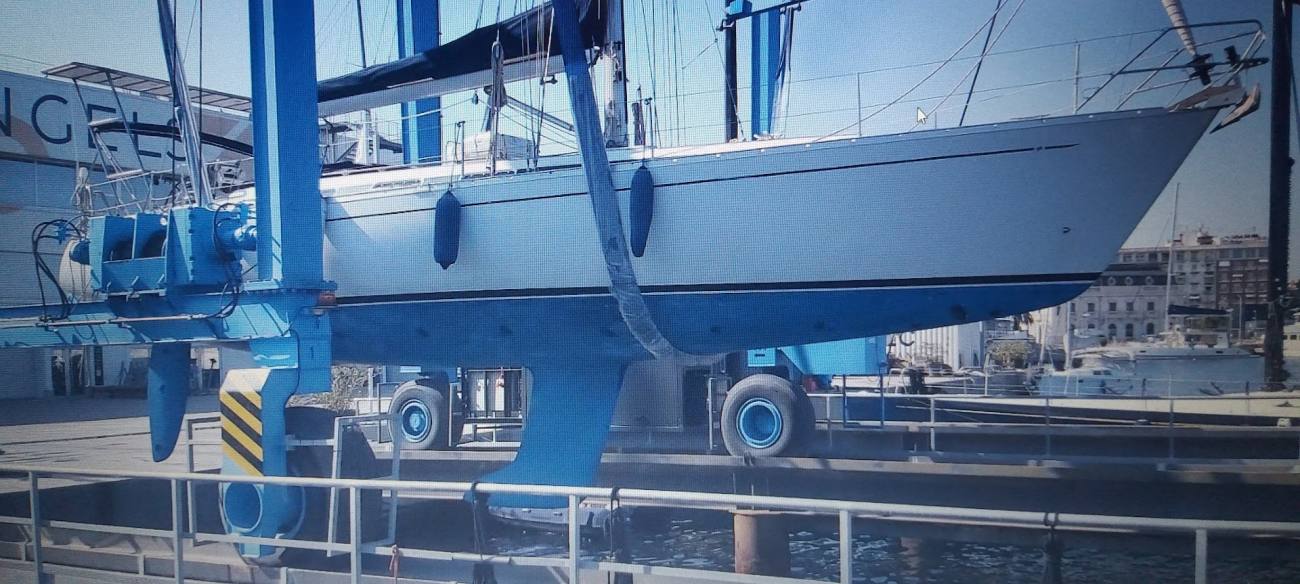 2000 Grand Soleil 46.3 image 10