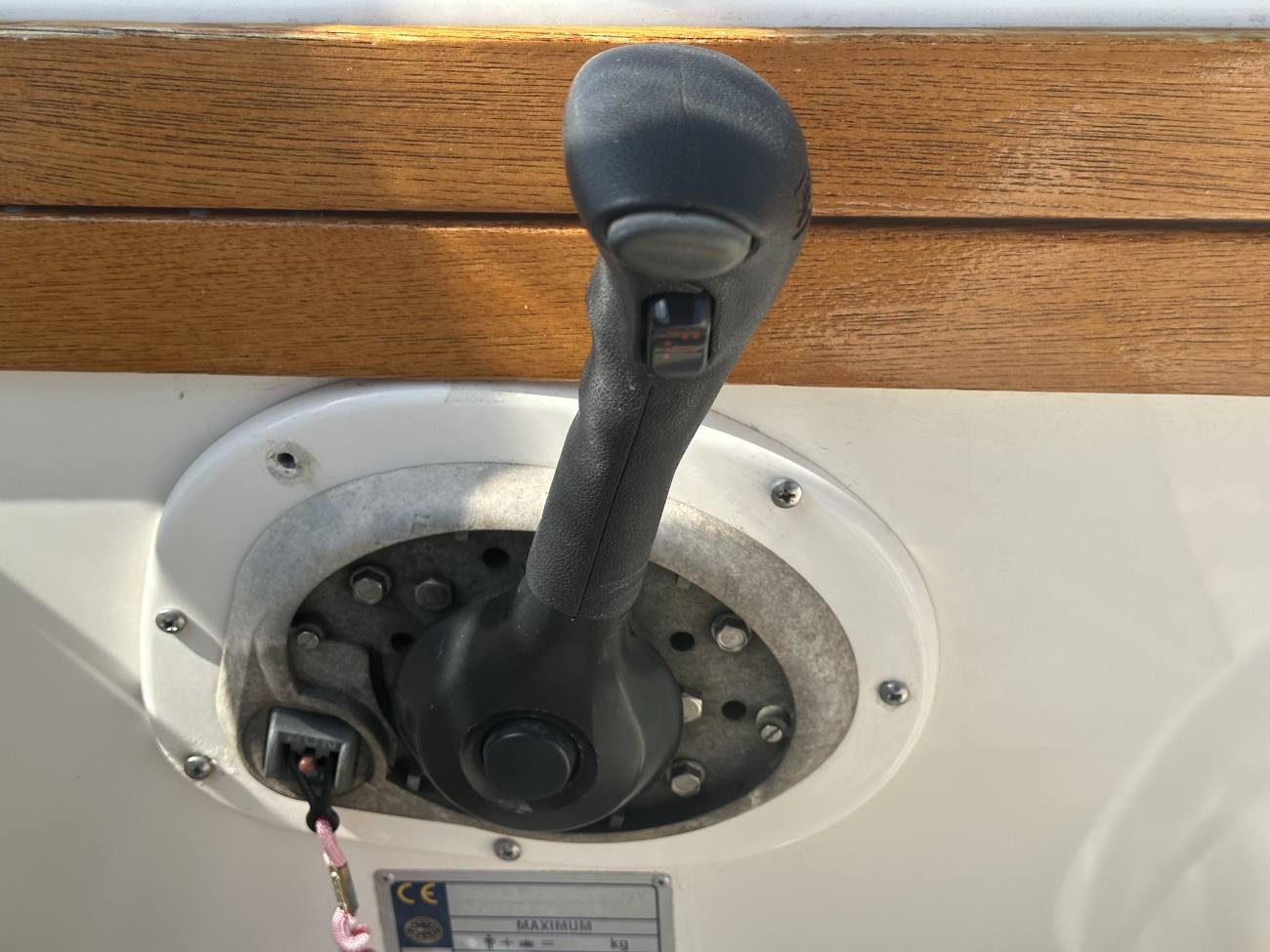 2003 Aquador 23 Walkaround image 4