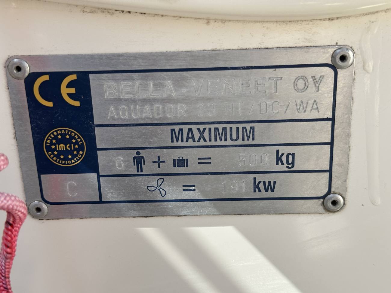 2003 Aquador 23 Walkaround image 5