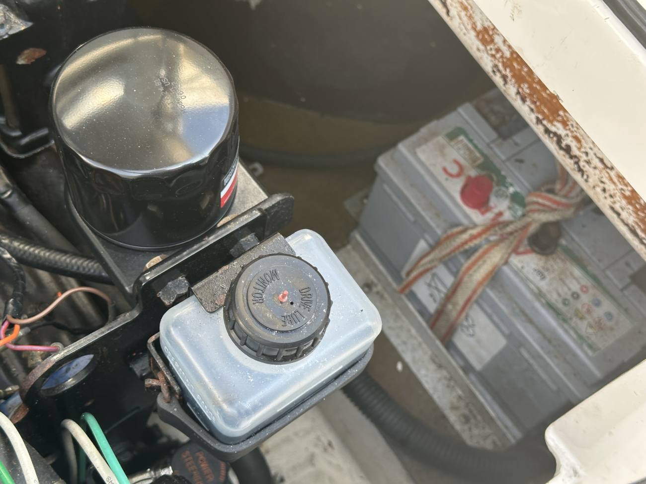 2003 Aquador 23 Walkaround image 9