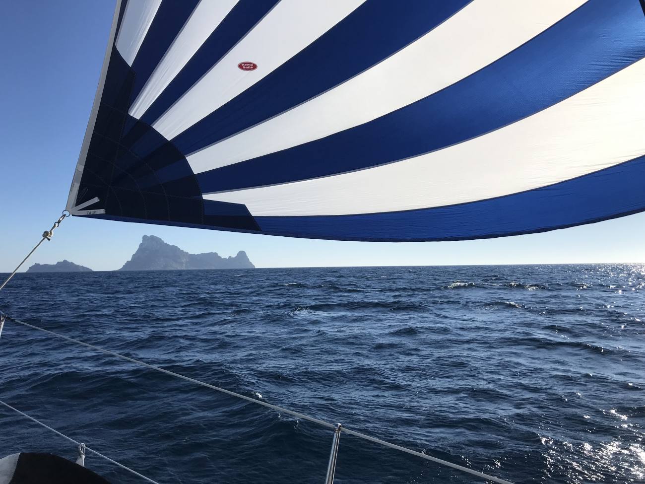 2008 Bavaria 40 Cruiser image 11
