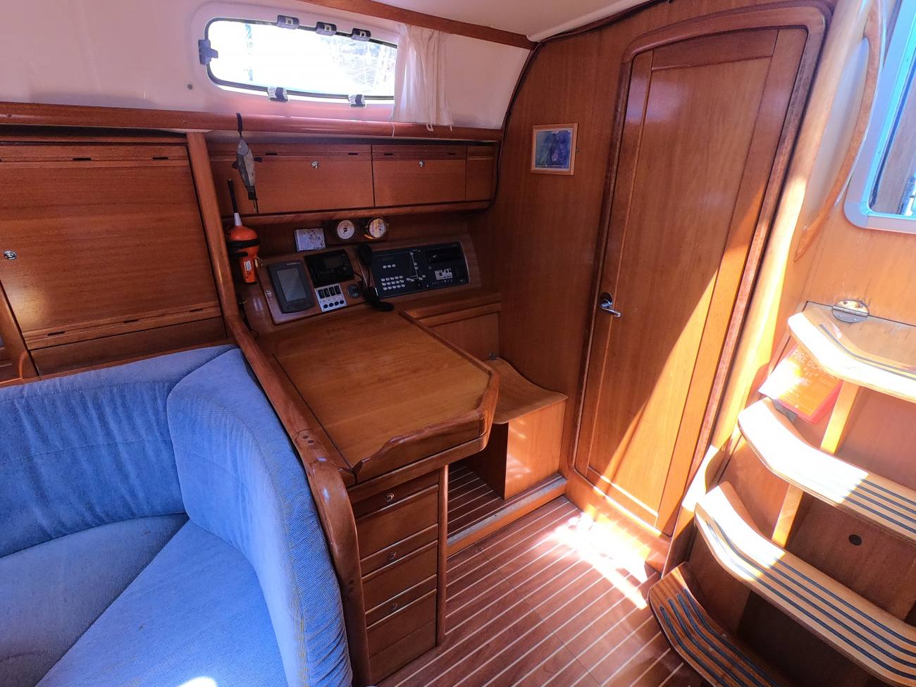 2008 Bavaria 40 Cruiser image 18