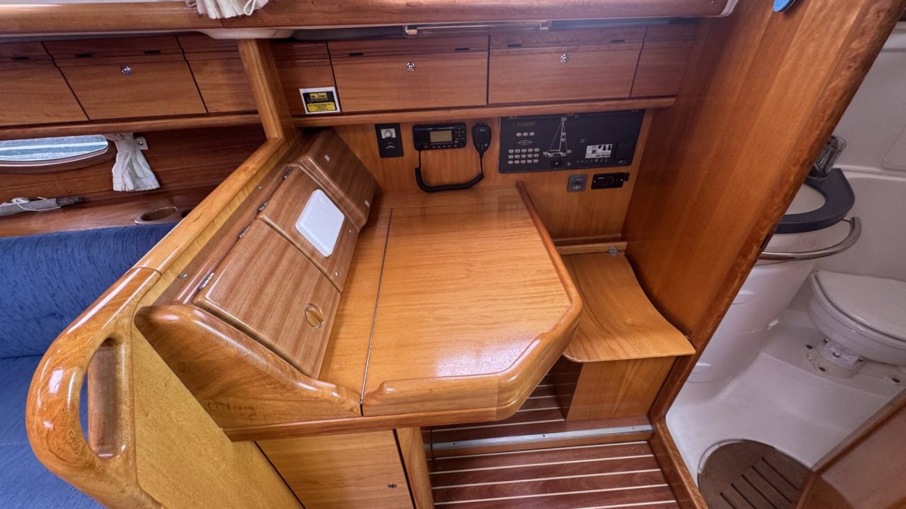 2007 Bavaria 33 Cruiser image 42