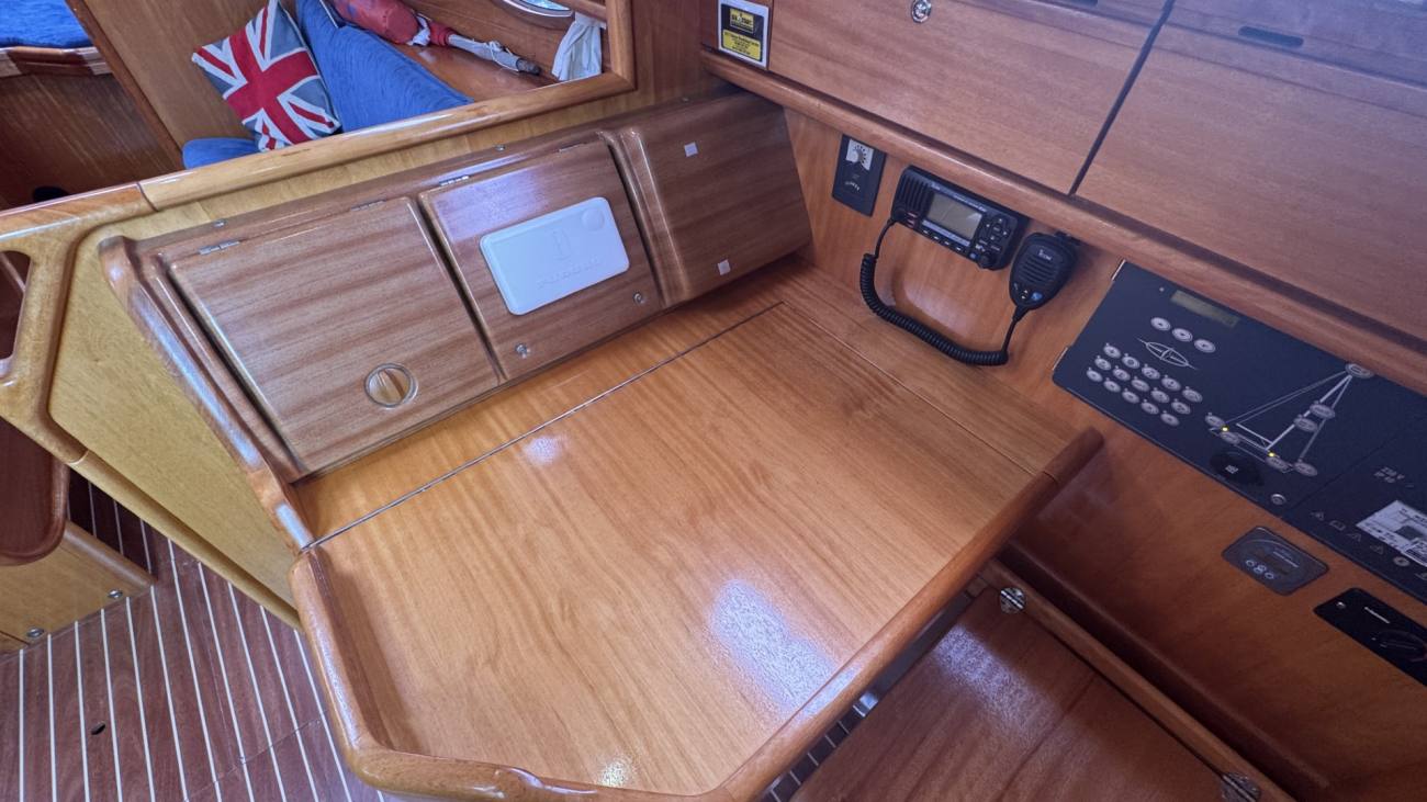 2007 Bavaria 33 Cruiser image 43