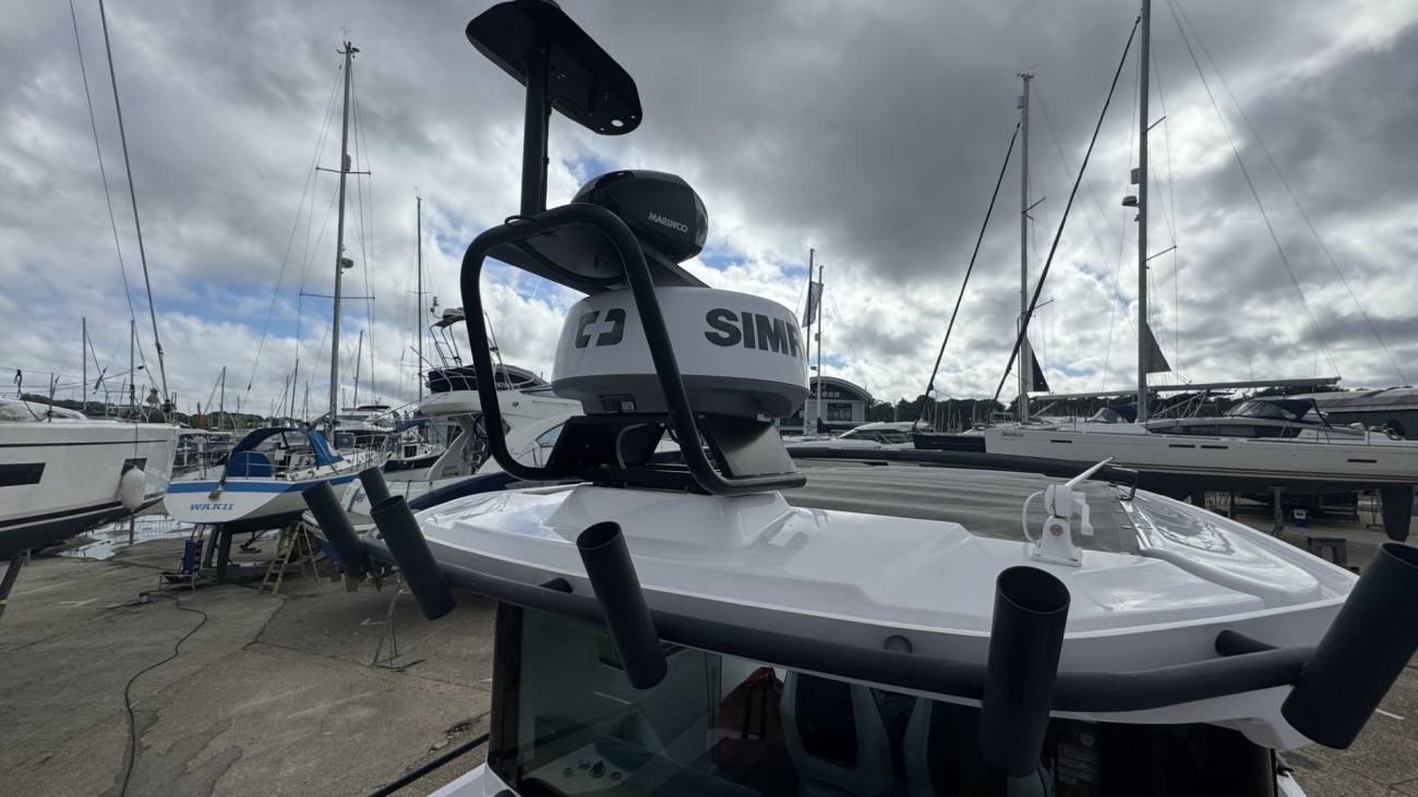2022 Axopar 28 Cabin image 27