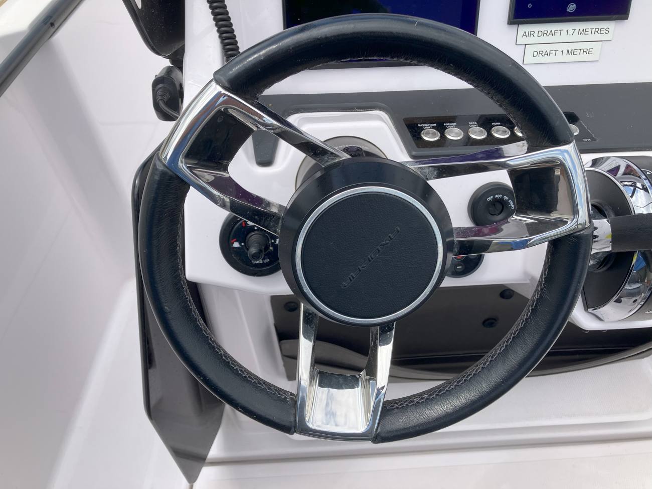 2022 Axopar 22 Spyder image 23