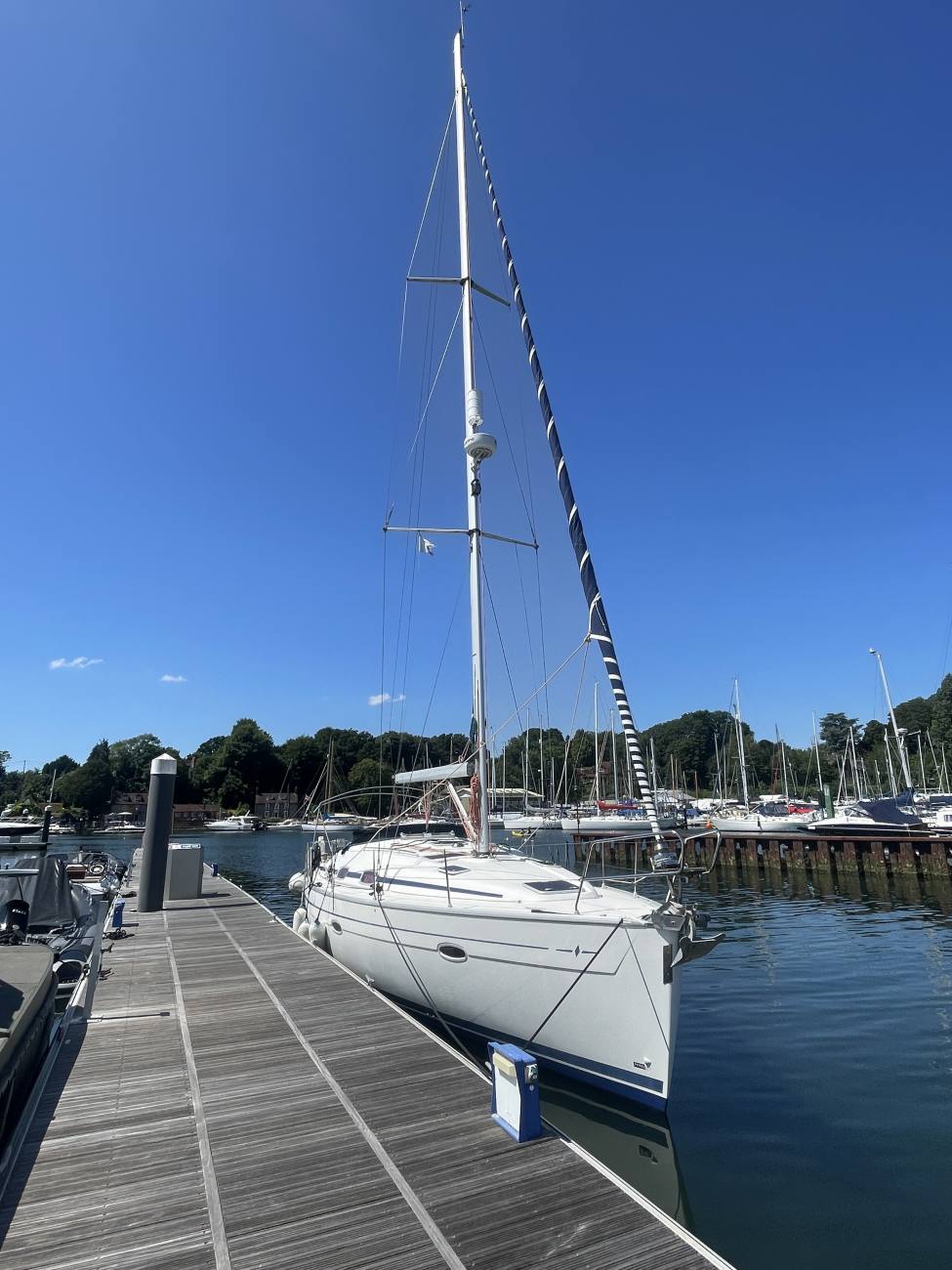 2006 Bavaria 39 Cruiser image 22