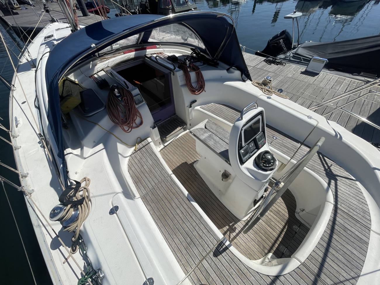 2006 Bavaria 39 Cruiser image 13