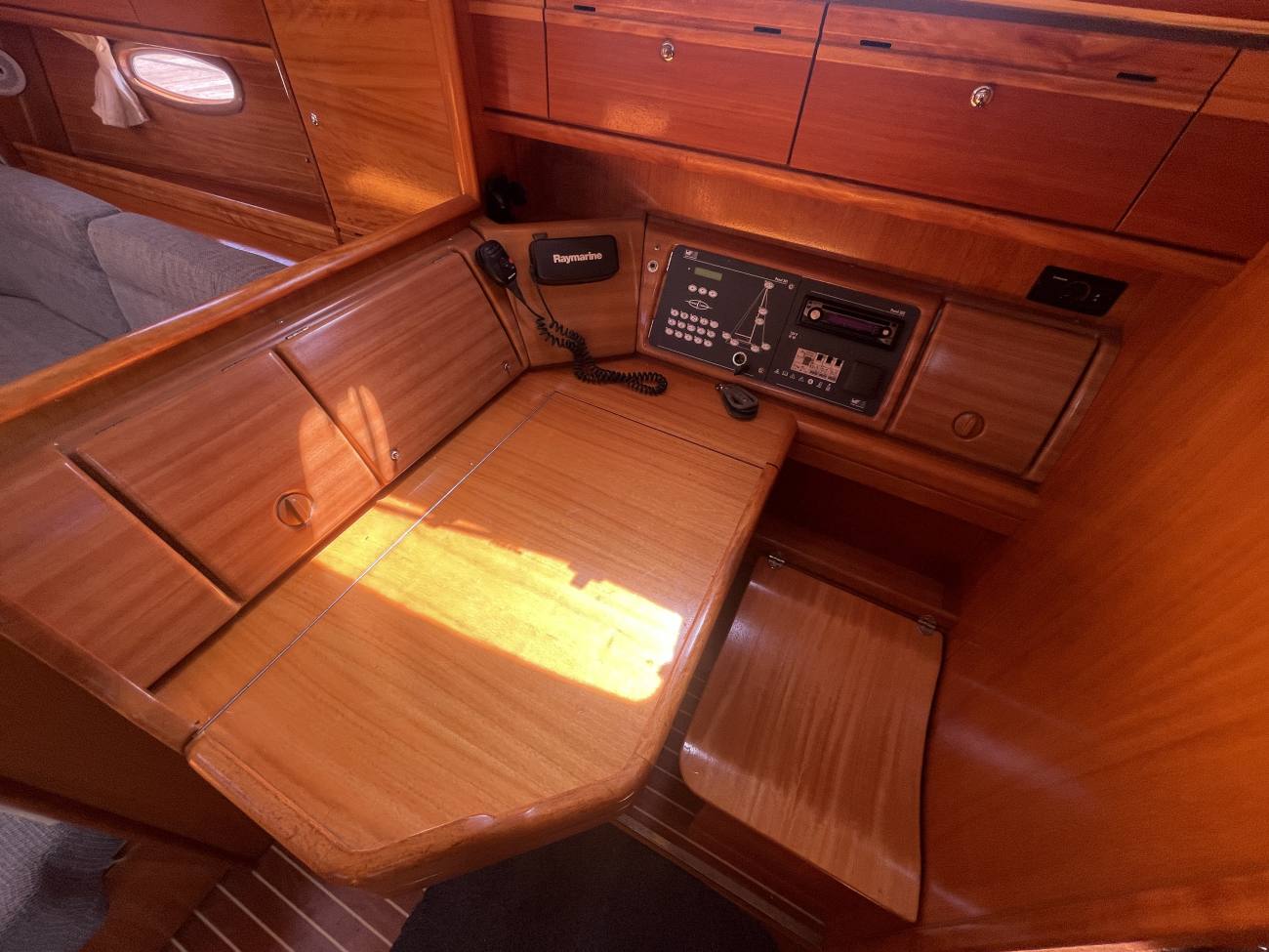 2006 Bavaria 39 Cruiser image 30