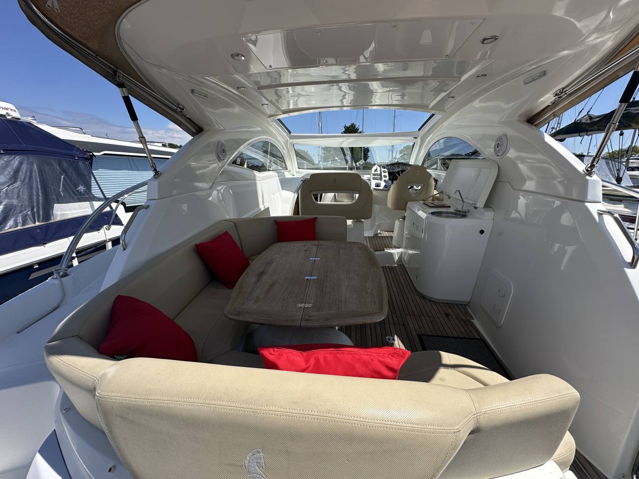2008 Beneteau Monte Carlo 37 Hard Top image 23