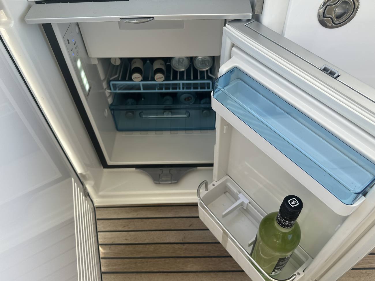 2008 Beneteau Monte Carlo 37 Hard Top image 31