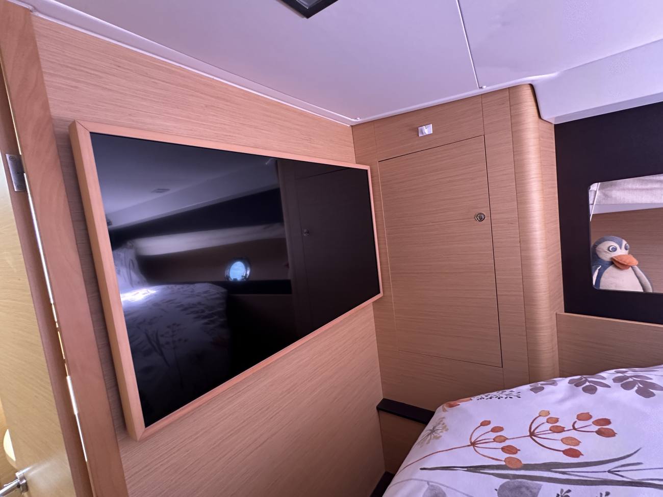 2008 Beneteau Monte Carlo 37 Hard Top image 43