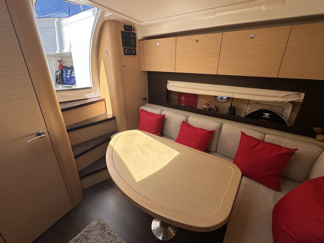 2008 Beneteau Monte Carlo 37 Hard Top image 48