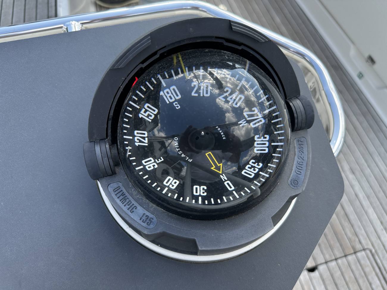 2018 Bavaria Vision 42 Blue Edition image 24