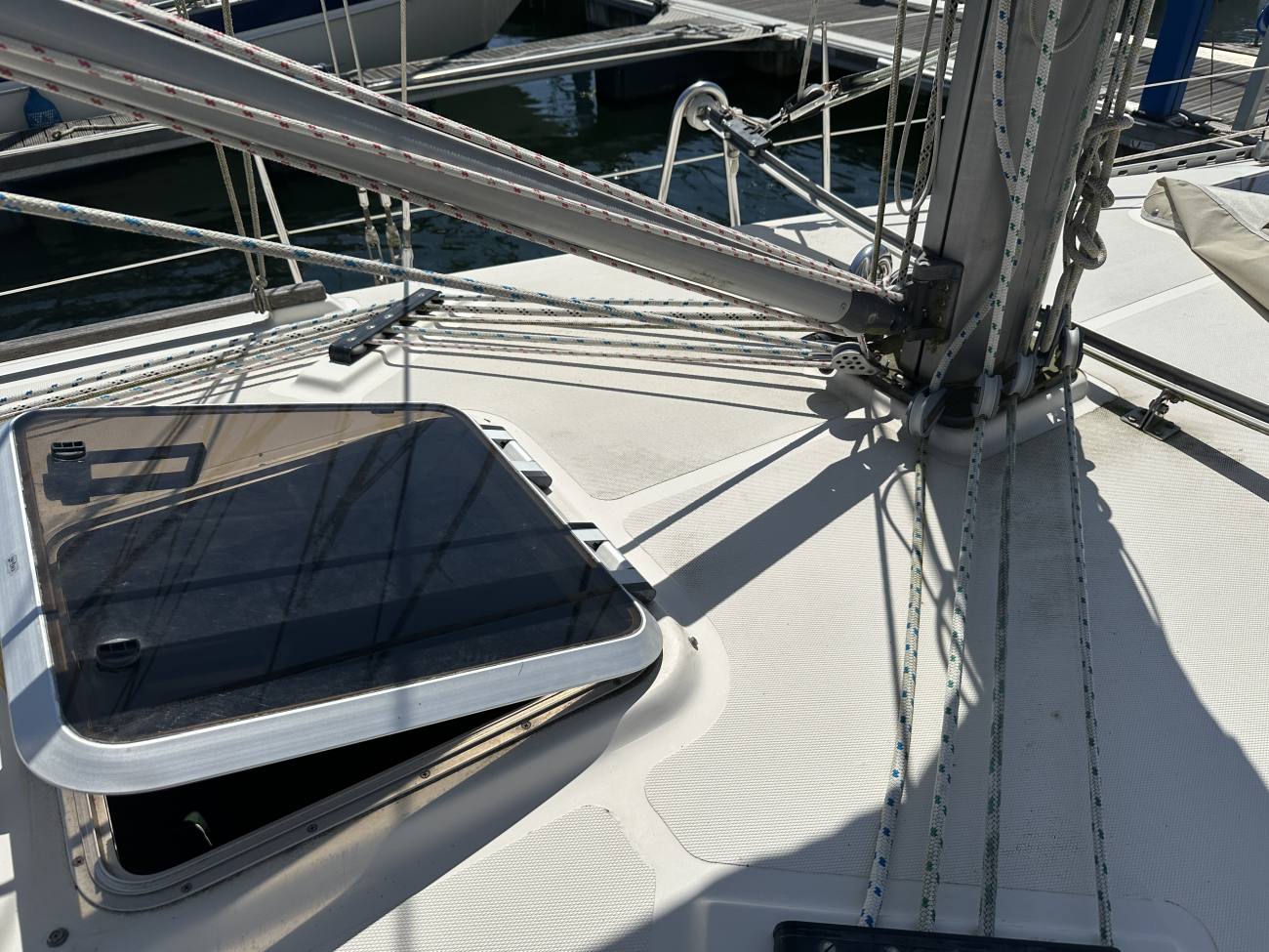 2000 Hanse 371 image 34