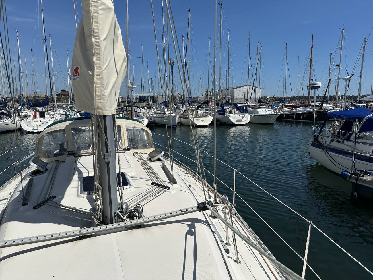 2000 Hanse 371 image 2