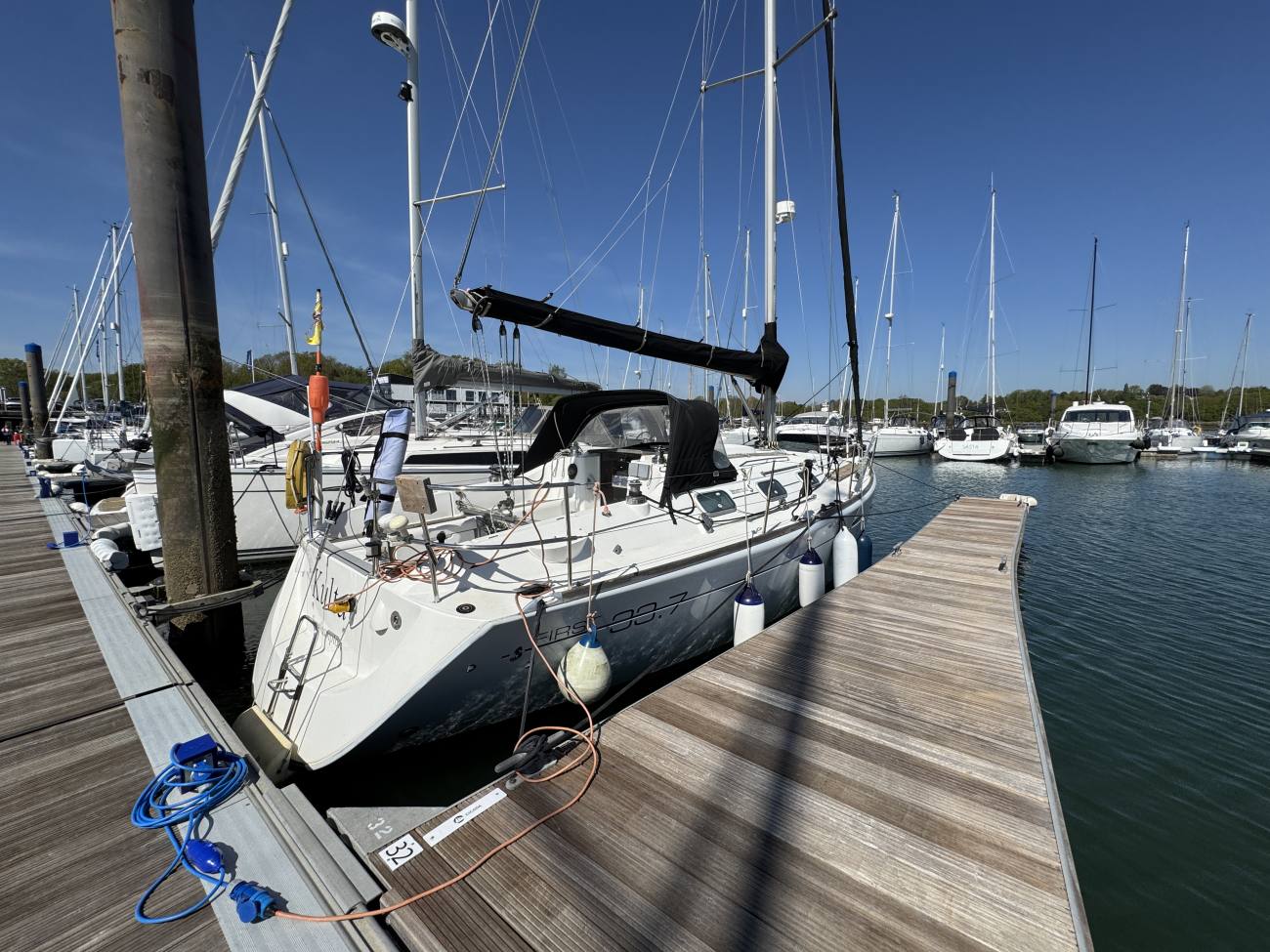 1997 Beneteau First 33.7 image 21