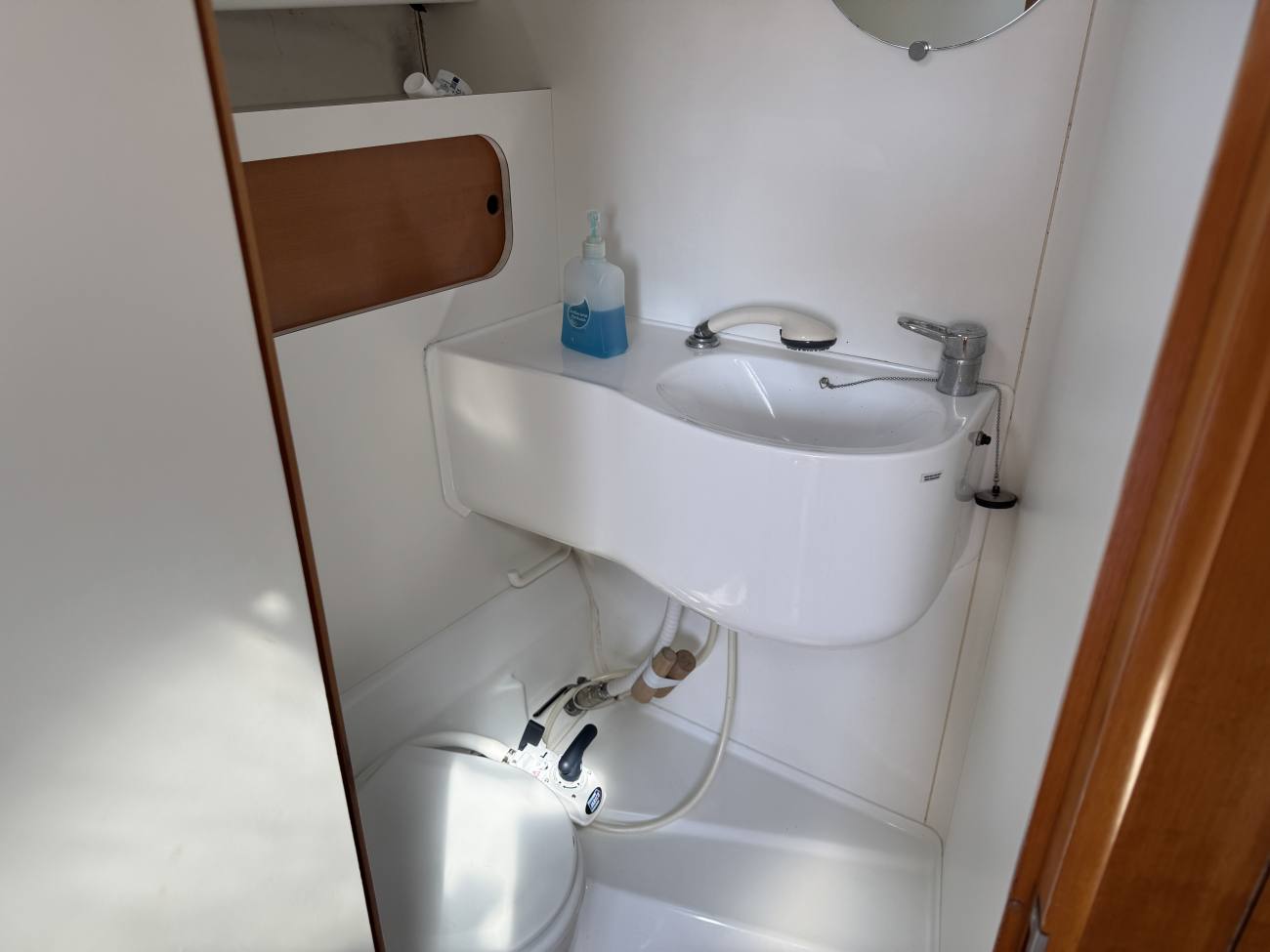 1997 Beneteau First 33.7 image 2