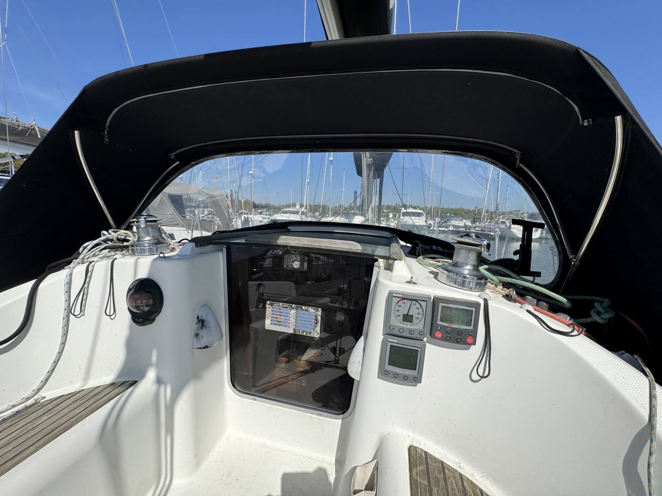 1997 Beneteau First 33.7 image 23