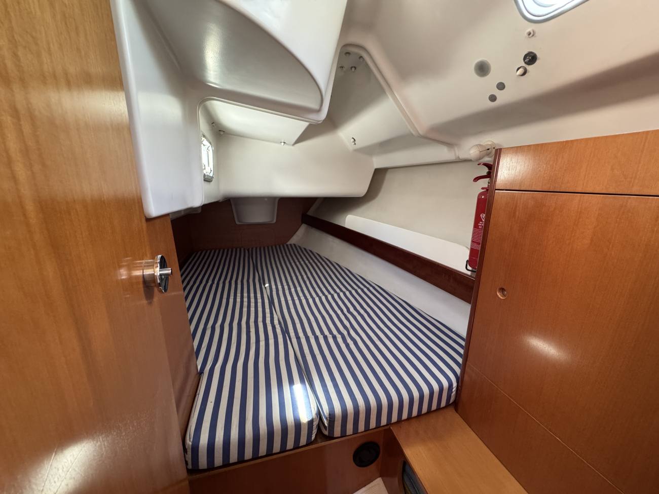 1997 Beneteau First 33.7 image 5