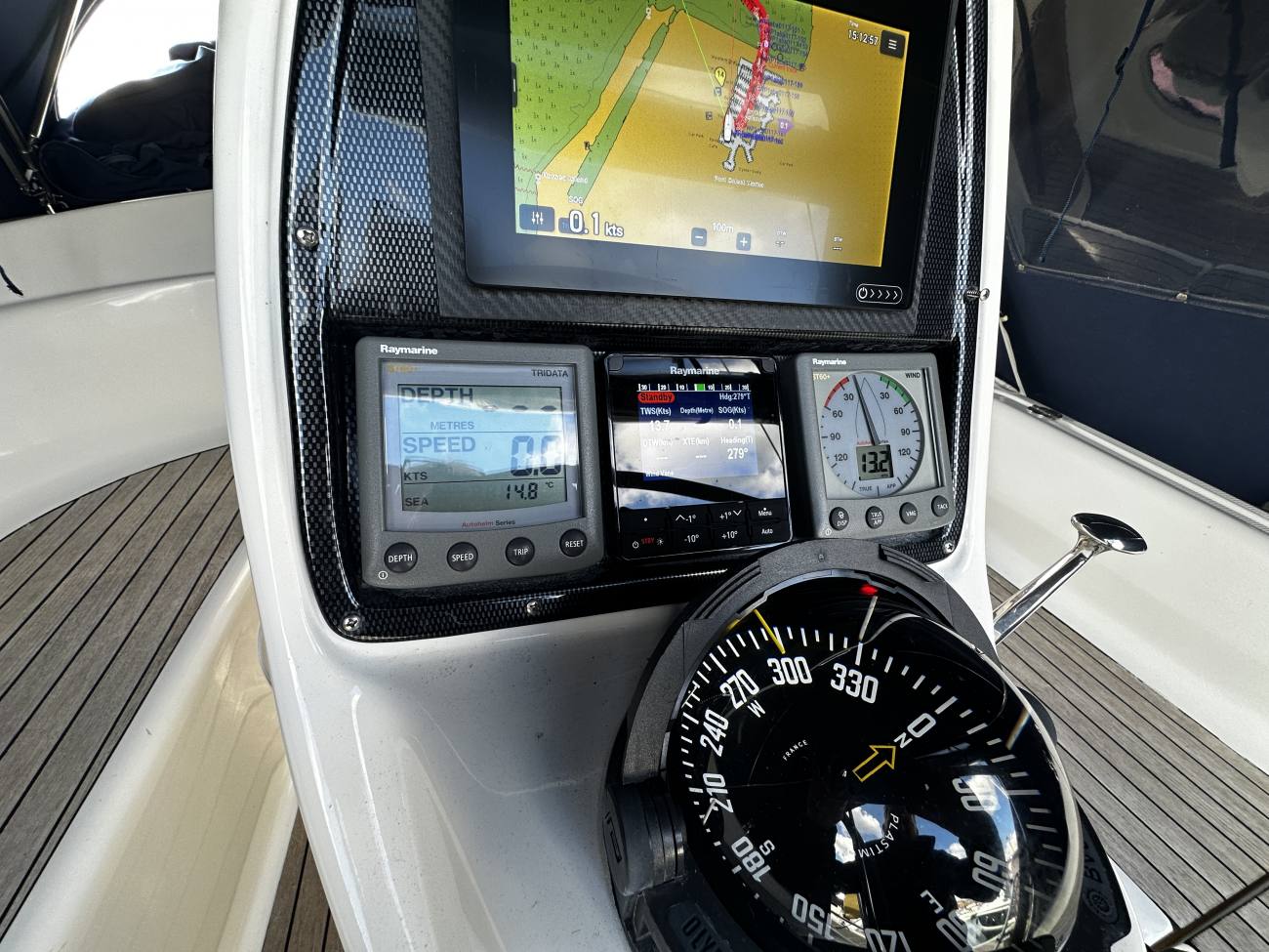 2006 Bavaria 30 Cruiser image 27