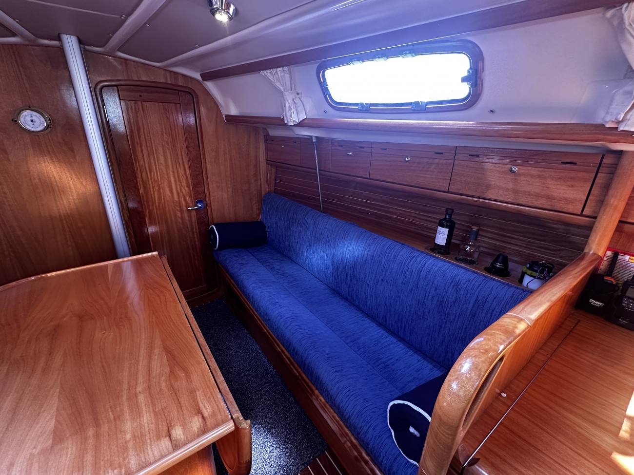 2006 Bavaria 30 Cruiser image 34