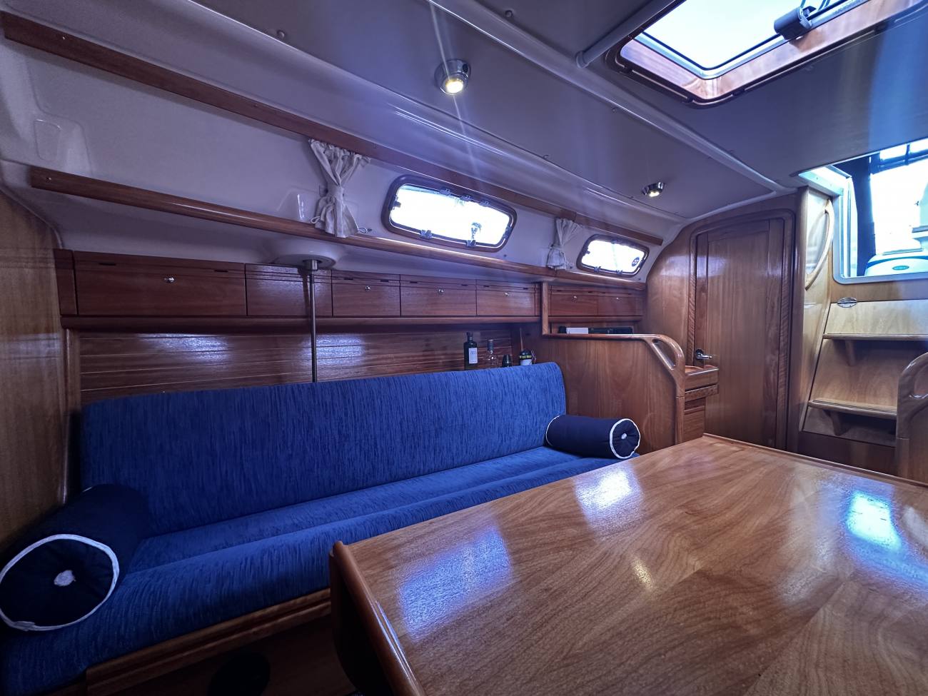 2006 Bavaria 30 Cruiser image 37