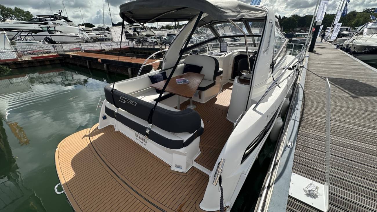 2022 Bavaria S30 image 14