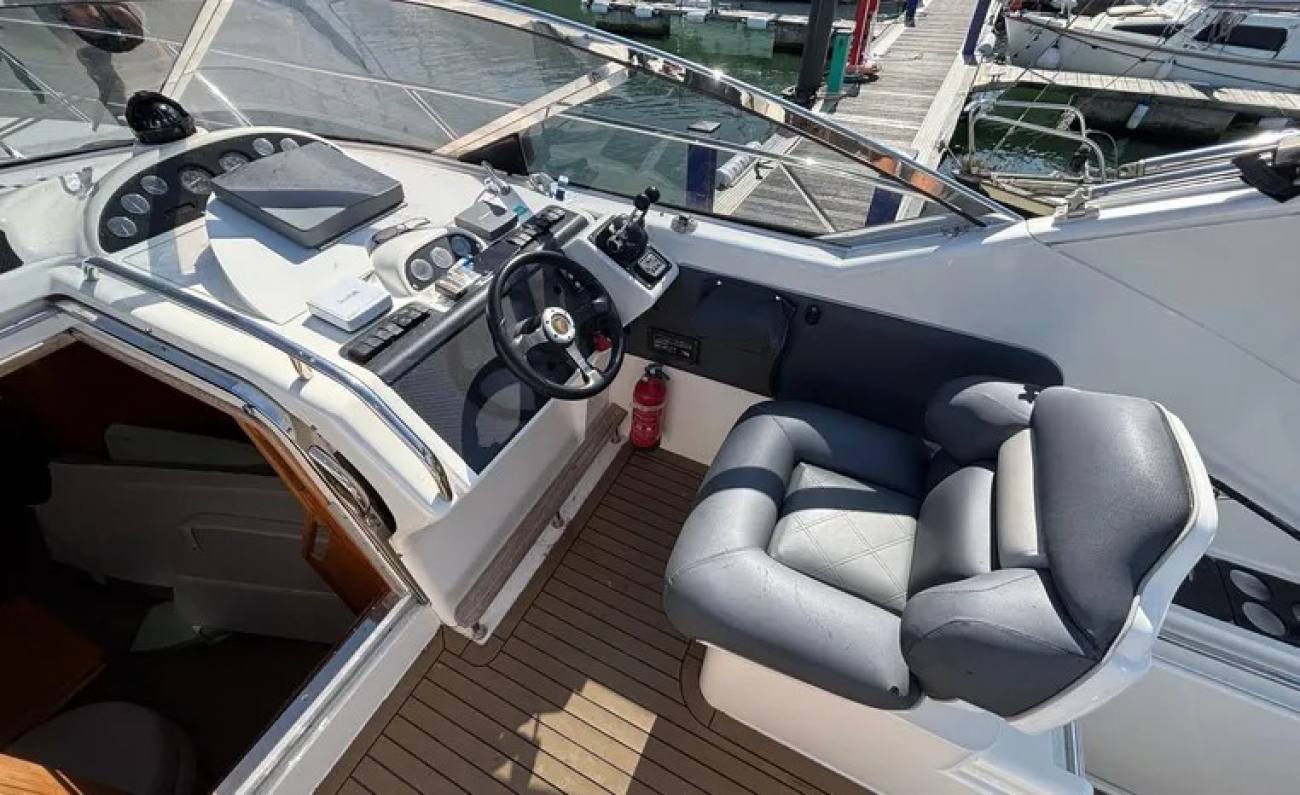 1994 Fairline Targa 38 image 16