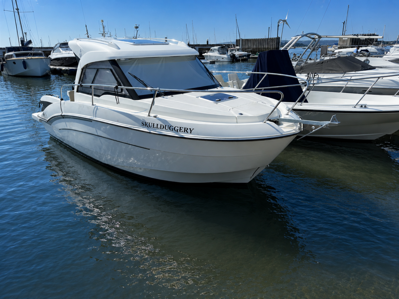 2019 Beneteau Antares 7 image 12