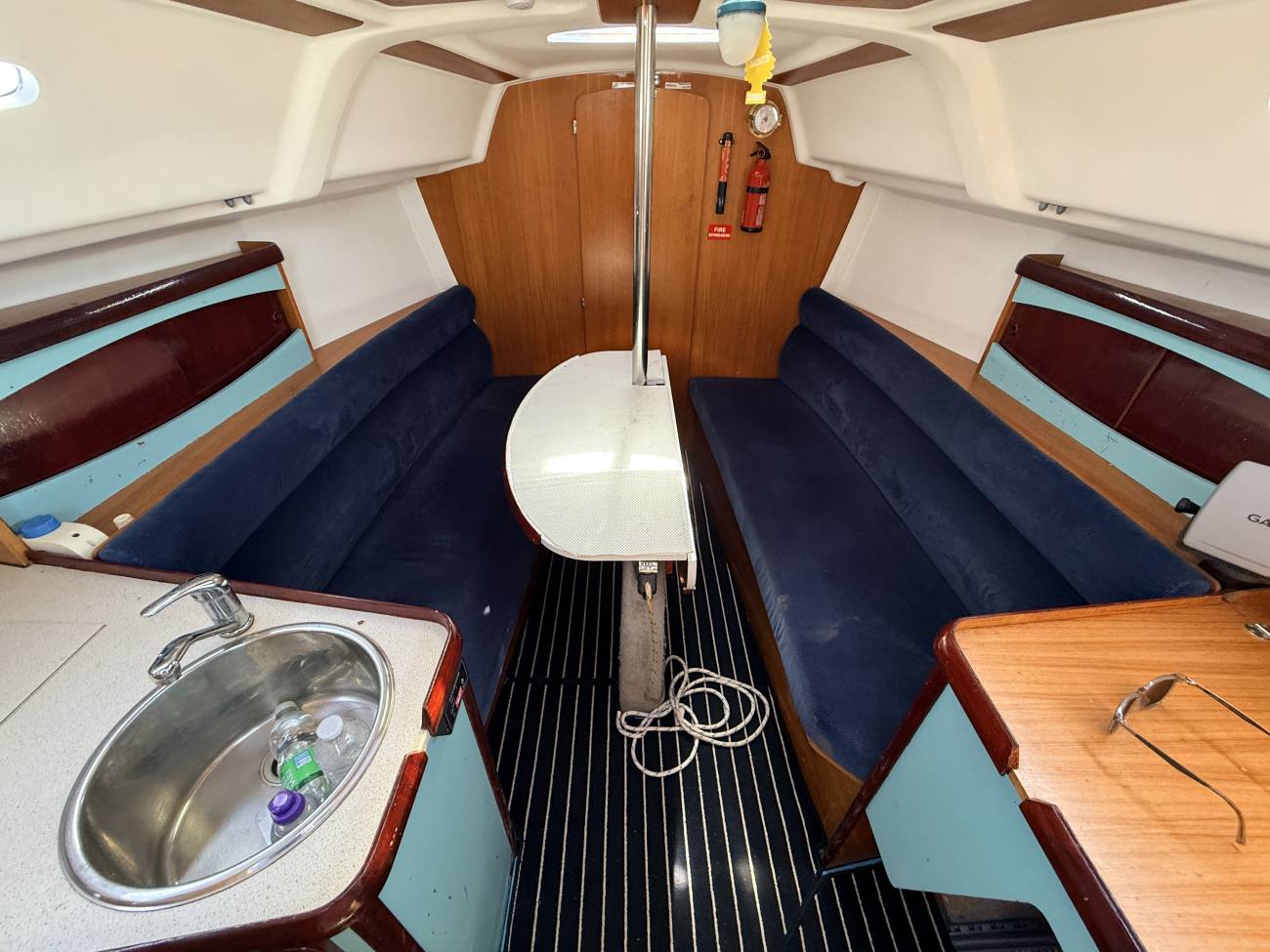 1998 Jeanneau Sun Odyssey 29.2 Lift Keel image 12