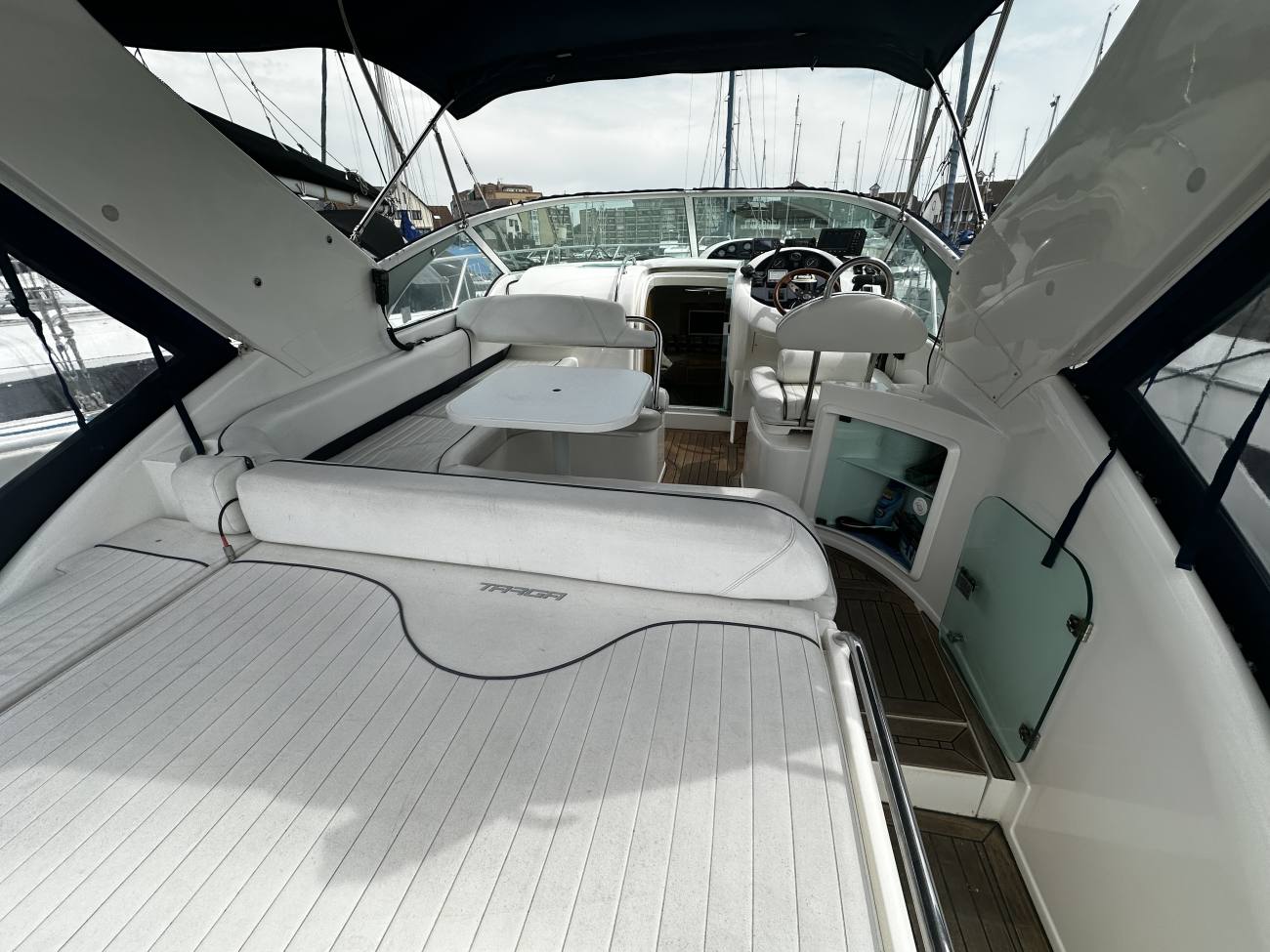 2000 Fairline Targa 30 image 20