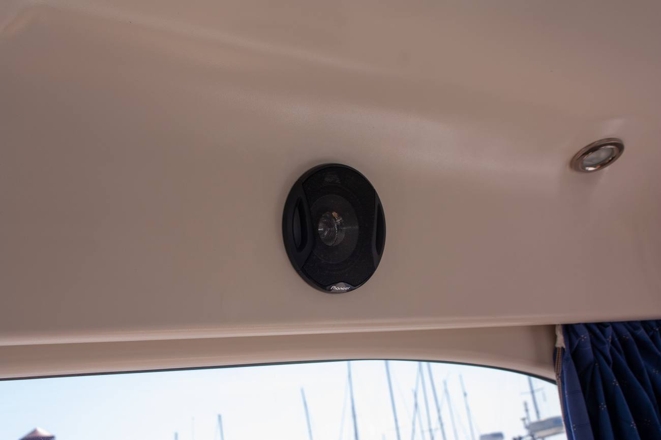 2007 Jeanneau Merry Fisher 805 Limited image 6
