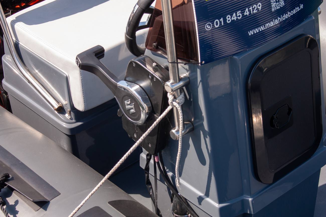 2024 Tiger Marine Dive Master 520 image 24