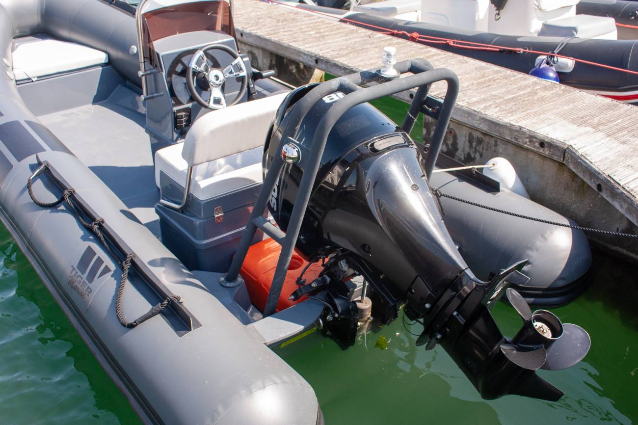 2024 Tiger Marine Dive Master 520 image 16