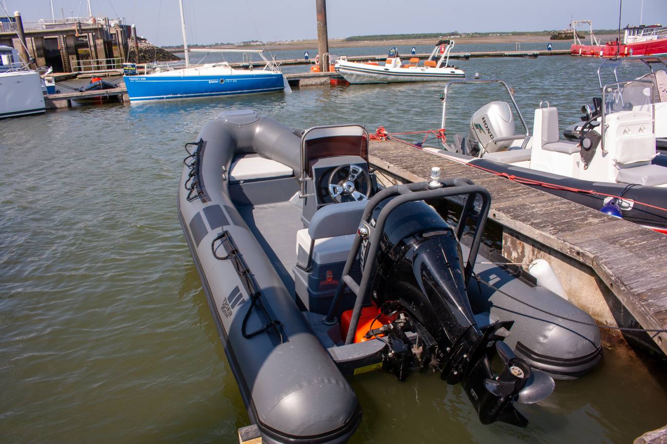 2024 Tiger Marine Dive Master 520 image 17
